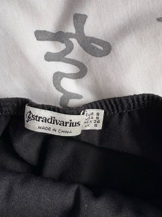 Top de ganchillo negro