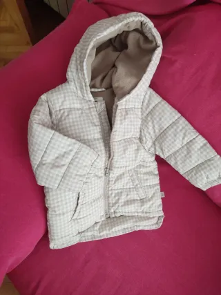 Cazadora niña cuadros beige
