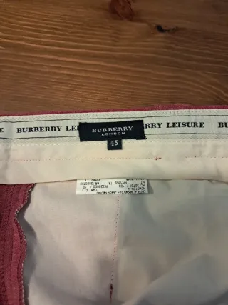 Pantalón Burberry Rojo Baggy Talla XXL