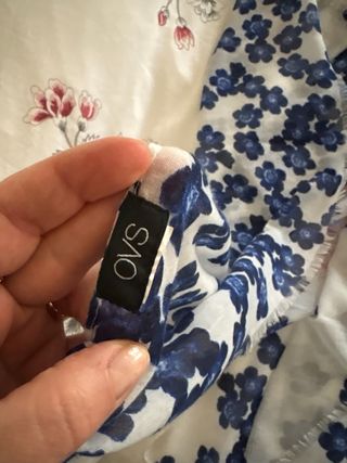 Bellissimo foulard floreale morbido