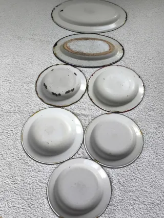 7 ANTICHI PIATTI IN PORCELLANA PER DECORAZIONE TEATRO