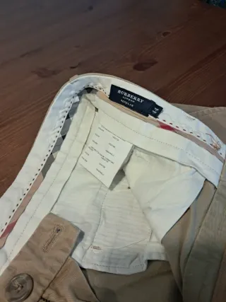 Pantalón Burberry Beige Talla L
