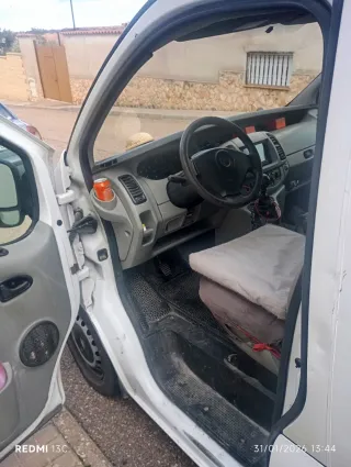 Opel Vivaro 2004
