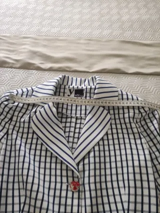 Chaqueta de cuadros azul y blanco