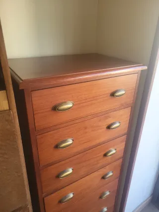 ÚLTIMO DÍA Cajonera de madera