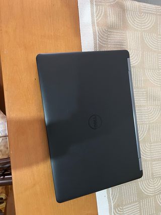 Portátil Dell Intel Core i5, Windows 11 Pro