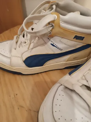 Zapatillas Puma Botín Beige y Blanco