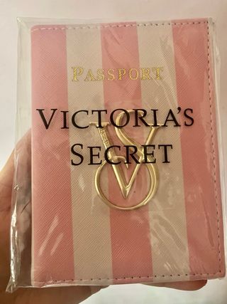 Porta passaporto Victoria's Secret a righe rosa