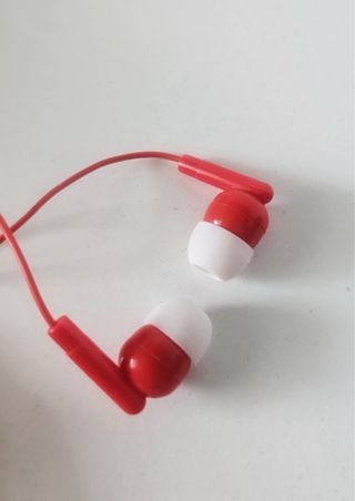Organizador de auriculares + auriculares rojo