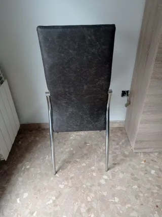 Mesa comedor extensible + 4 sillas