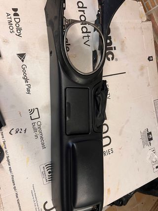 Consola Central Lexus IS200