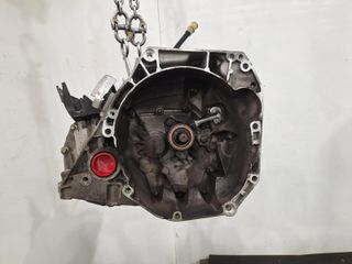 DACIA LOGAN MK2 2012-2021 0,9 L 5 velocidades manual gasolina caja de cambios/transmisión OEM