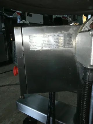 Línea Inox MONOFÁSICA: Mesa Ø120 + Cinta 150x