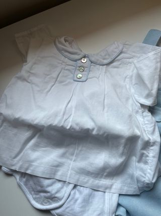 Conjunto peto y blusa bebé azul. Dulces. Talla6-12