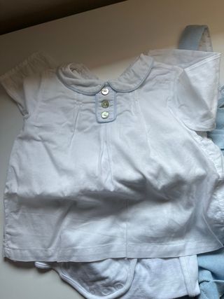 Conjunto peto y blusa bebé azul. Dulces. Talla6-12