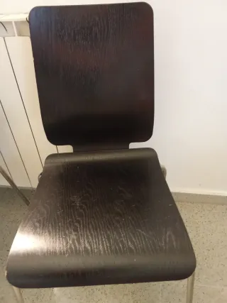 Sillas madera y metal negras Total 2 unidades .