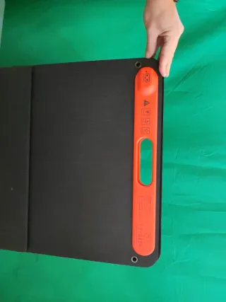 Panel Solar Jackery SolarSaga 200