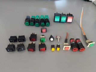 Lote +20 Interruptores y Pulsadores