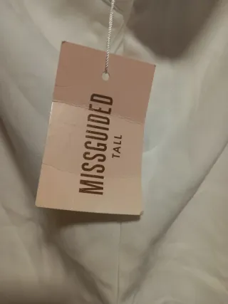 Pantalones blancos anchos