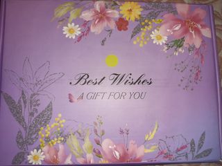 Set de 10 Cremas de Manos OMYAYA y 2 de regalo.