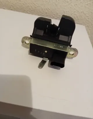 Cerradura Maletero Coche
