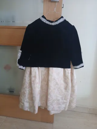Traje antiguo fallera niña