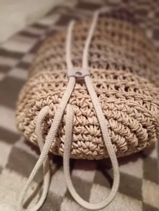 Bolso de rafia tejido