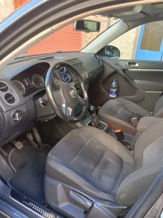 Volkswagen Tiguan 2012