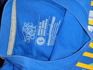 Camiseta Nike Azul Diseño Deportivo