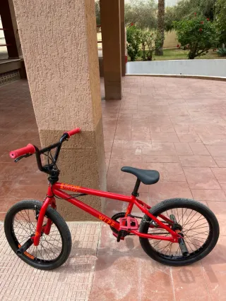Bicicleta BMX Niño Roja Wipe
