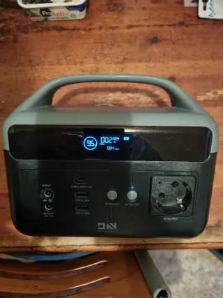 Estación de Energía DaránEner 300W