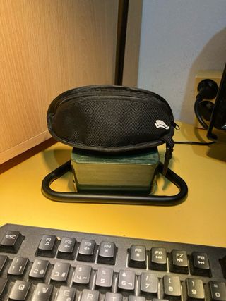 Gafas de sol grises y multicolor