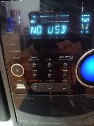 Equipo HiFi Kenwood USB DVD 200w 4ohm