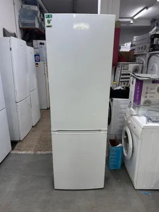 Nevera combi svan con garantia transporte