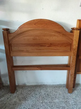 2 Cabeceros de madera para cama de 90