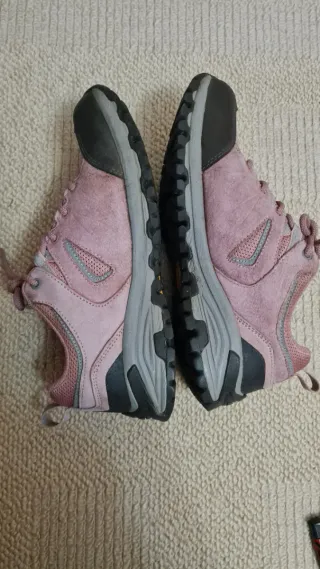 Botas de montaña rosas talla 38