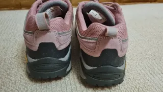 Botas de montaña rosas talla 38