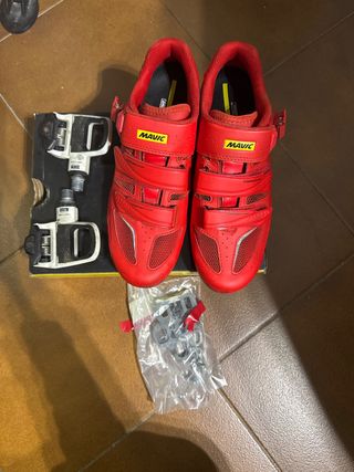 Zapatillas Mavic talla 42,5 y Pedales look
