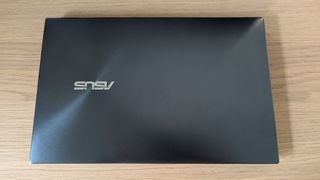ASUS ZenBook 14" con i7 | 16 GB | Buen estado