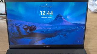 ASUS ZenBook 14" con i7 | 16 GB | Buen estado