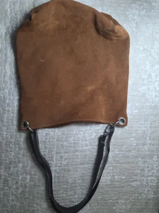 Bolso de serraje marrón