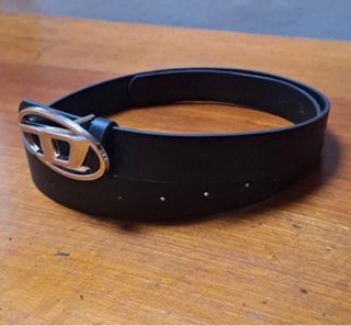 Cintura In Ecopelle Diesel Nera con Fibbia Argento