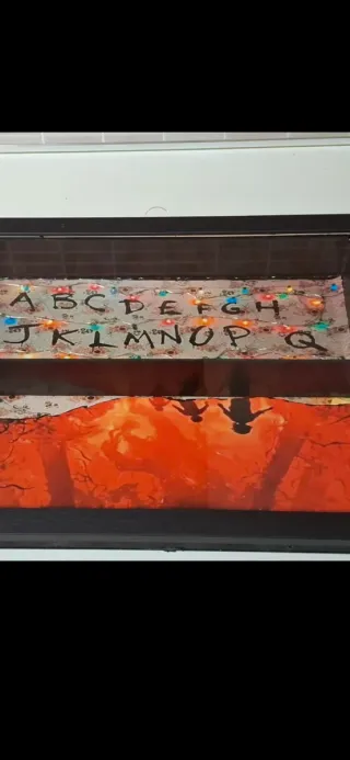 Espositore stranger things nuovo