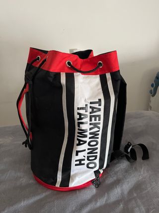 Protector Taekwondo Daedo Azul,Rojo + Mochila