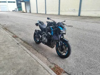 Kawasaki Z900e