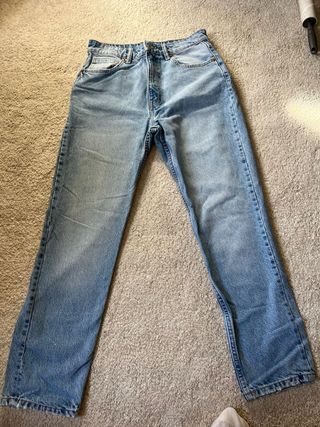 Pantalón vaquero Zara mom fit