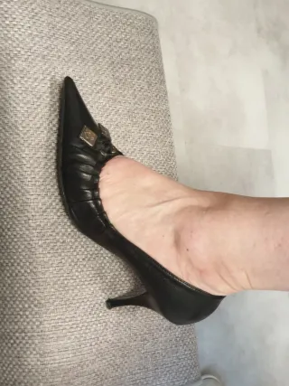 Zapatos de tacón negros