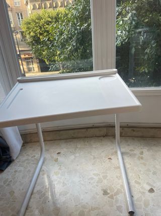 Mesa plegable para cama o sofa