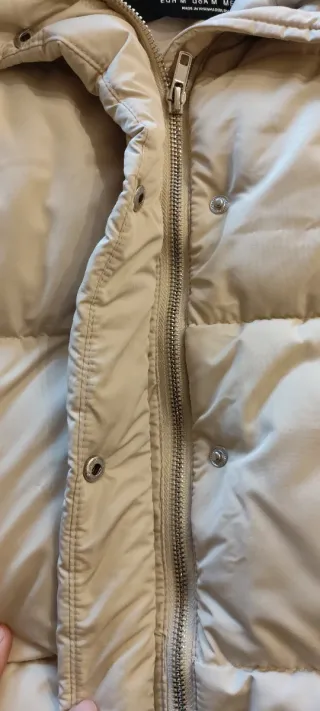 Plumífero Stradivarius Beige