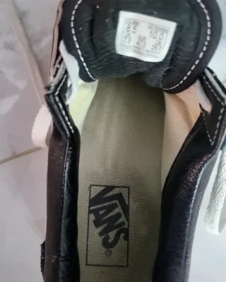 Zapatillas Vans Old Skool Negras y Blancas